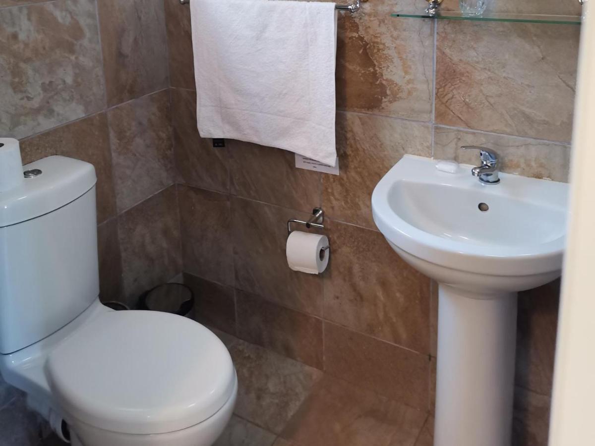 Sani Window B&B And Self Catering 安德伯格 外观 照片